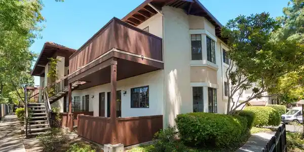466 Costa Mesa Terrace