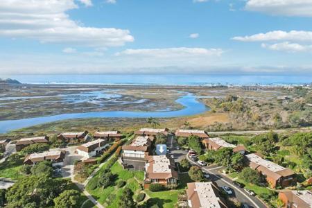 2422 Caminito Ocean Cv