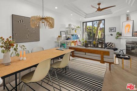 2500 Abbot Kinney Boulevard