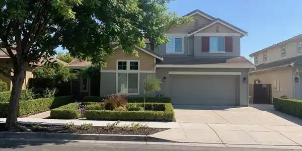 1124 Lake Park Dr