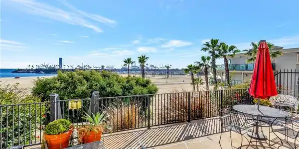1030 E Ocean Boulevard