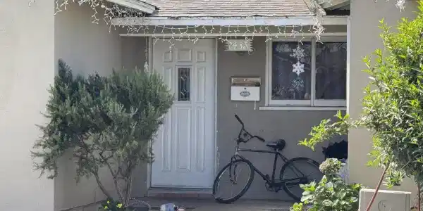 1438 W Guava Street