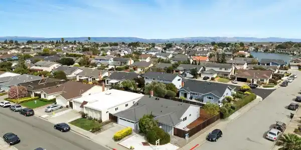 1100 Bounty Drive
