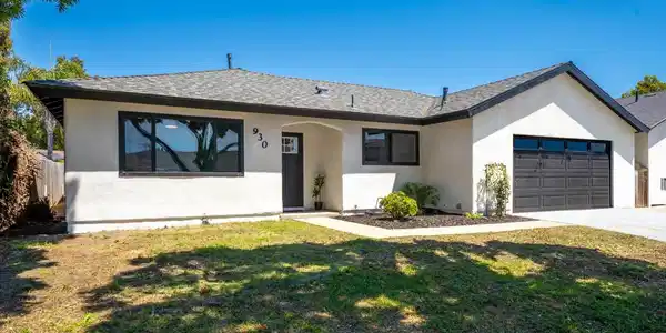 930 Topsail Court