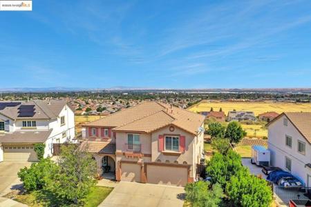 4068 Barn Hollow Way