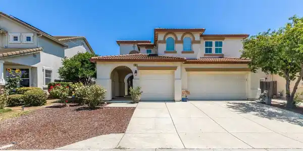 78 Vella Circle