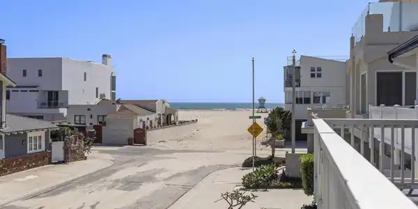 113 La Granada Street