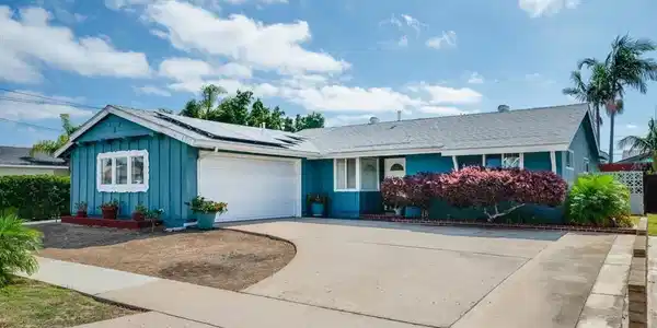 4351 Mount Hukee