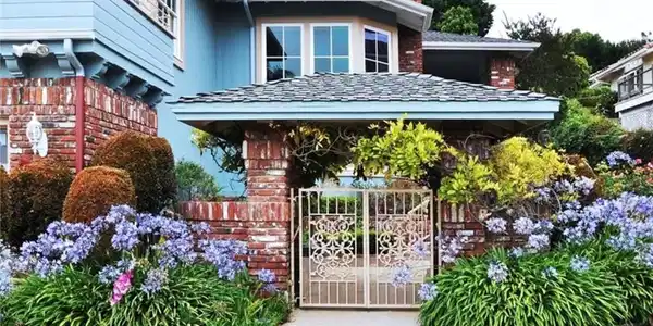 30120 Avenida Celestial