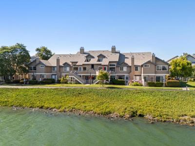 2309 Vista Del Mar