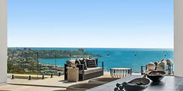 8421 Whale Watch Way