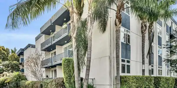 900 Euclid Street