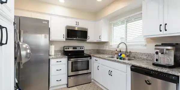 3660 Vista Campana N