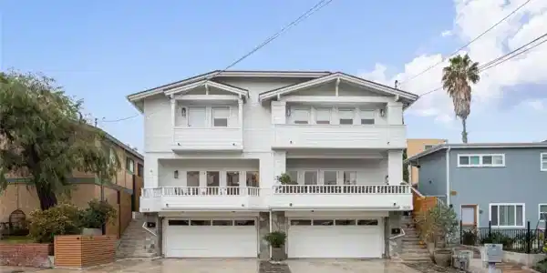162 Avenida Florencia