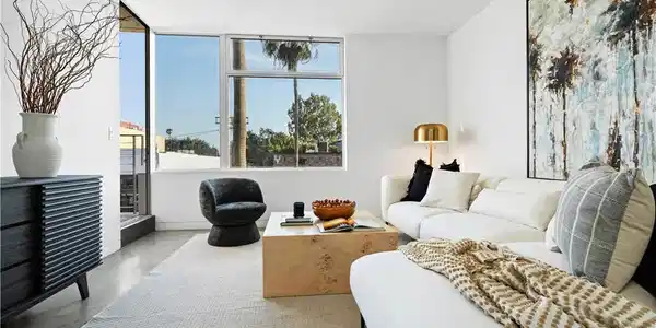 1121 Abbot Kinney