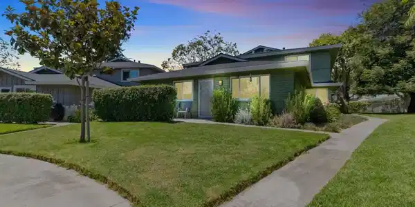 1435 Ruby Court