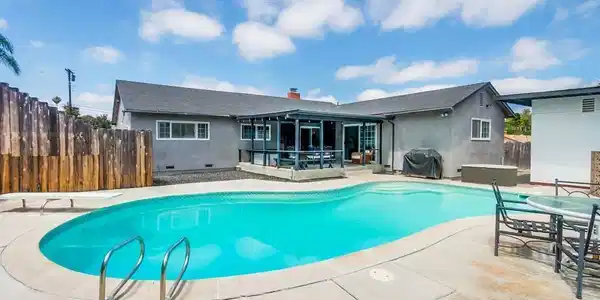 1438 Moon Rd
