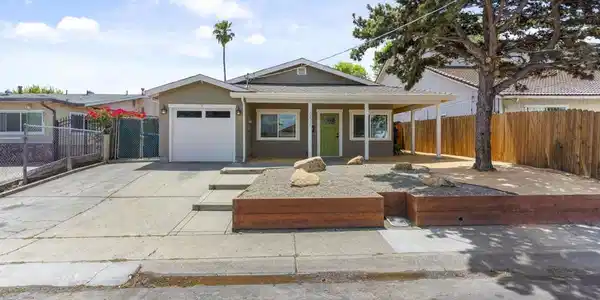 277 SHORE RD.