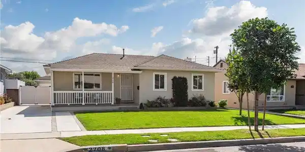 2708 183rd Street