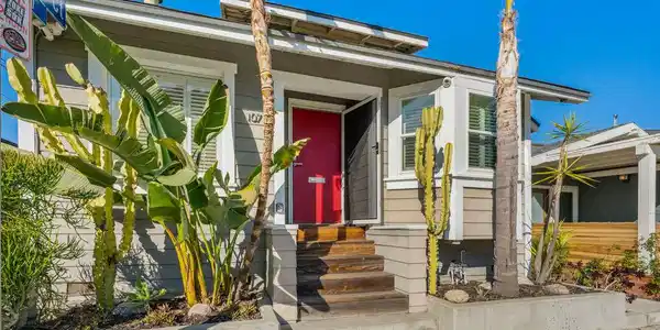 107 Clubhouse Avenue