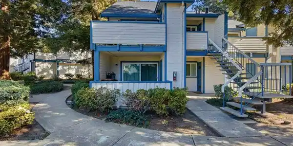 370 370 Sequim Cmn