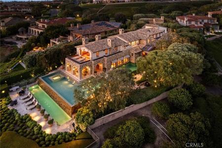 36 Pelican Crest Drive