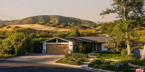 6328 Paseo Canyon Drive