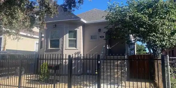 218 Bissell Ave