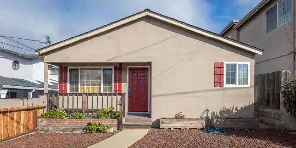 1233 Hilby Avenue