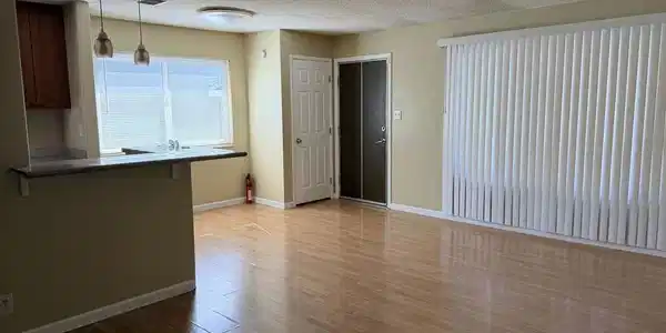2118 Peppertree Way