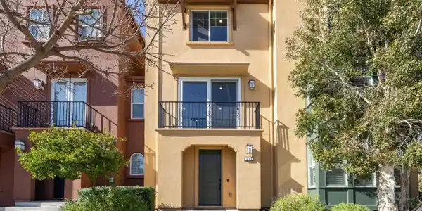 379 Derby Avenue