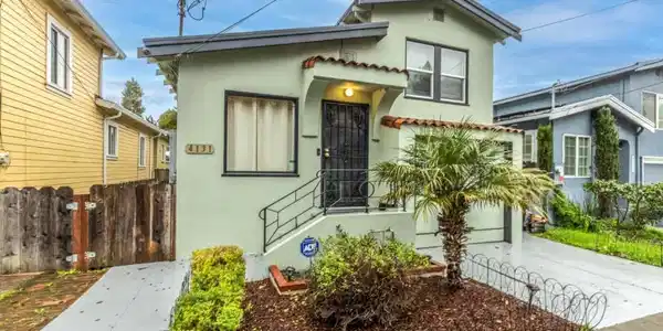 4131 Bayo Street