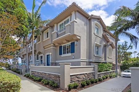 4007 Bluff View Way