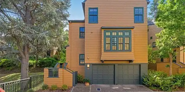 19 Loma Vista Lane