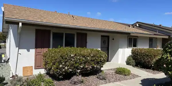 3660 Vista Campana N