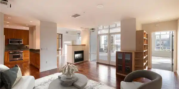 700 W Harbor Drive