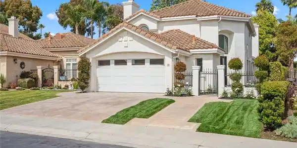 38 San Raphael