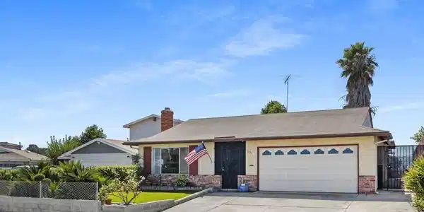 1029 Reef Drive