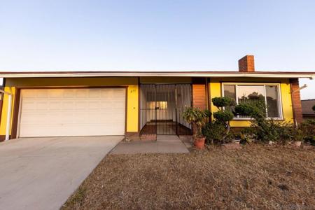 875 Kostner Drive