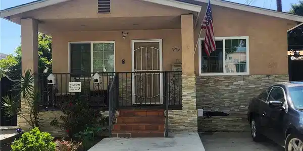 973 W 23rd