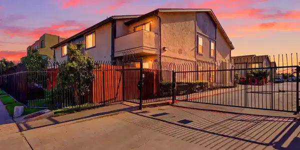 293 Sycamore