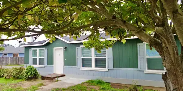 575 S Whipple Street