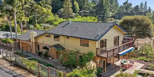 175 Merry Lane