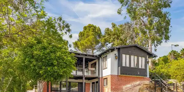 1000 N Bundy Drive