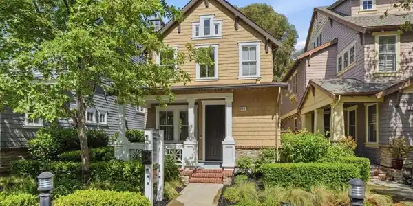 210 Morgan Lane