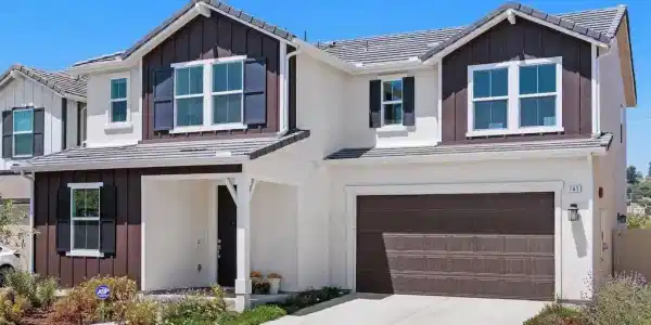 741 Kingbird Loop