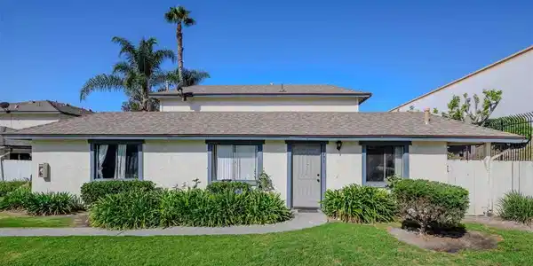 3401 Del Este Way