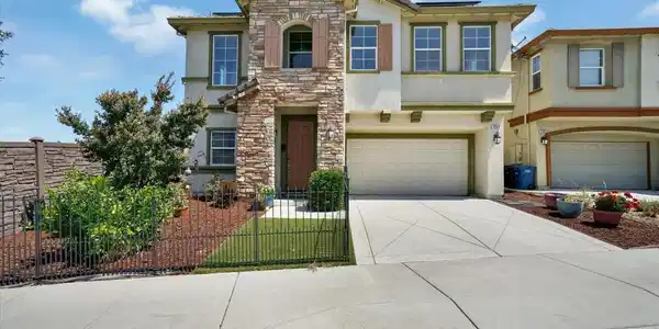 1808 Palacio Dr