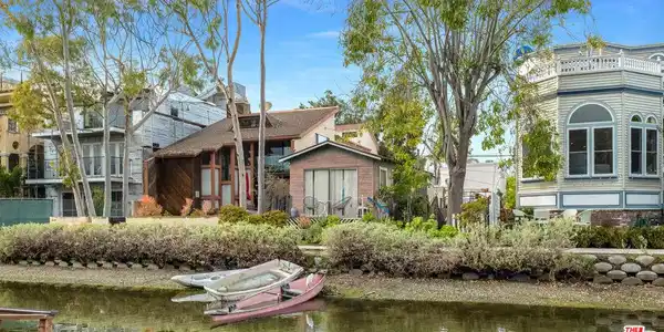 415 Sherman Canal