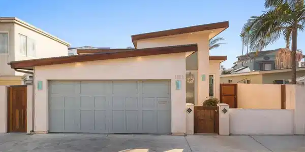 1322 Weymouth Lane